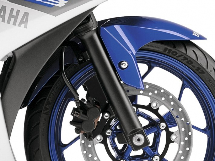 Chi tiết mô tô Yamaha YZF-R3 2015