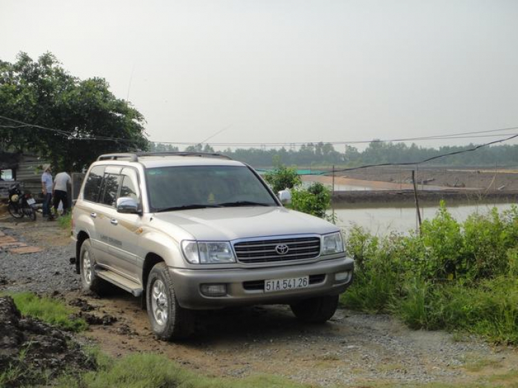 LAND CRUISER  FRIENDCLUB (LFC) "Where there were NO ROADS, there was LAND CRUISER"