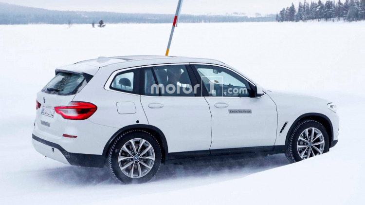 Phiên bản chạy điện của BMW X3: iX3 lộ diện trên đường thử