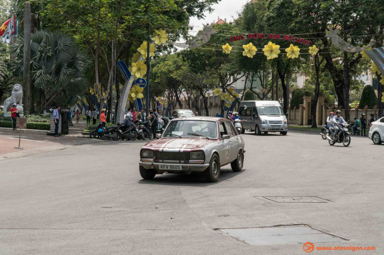 The Road to Saigon: Một chuyến đi đầy cảm xúc