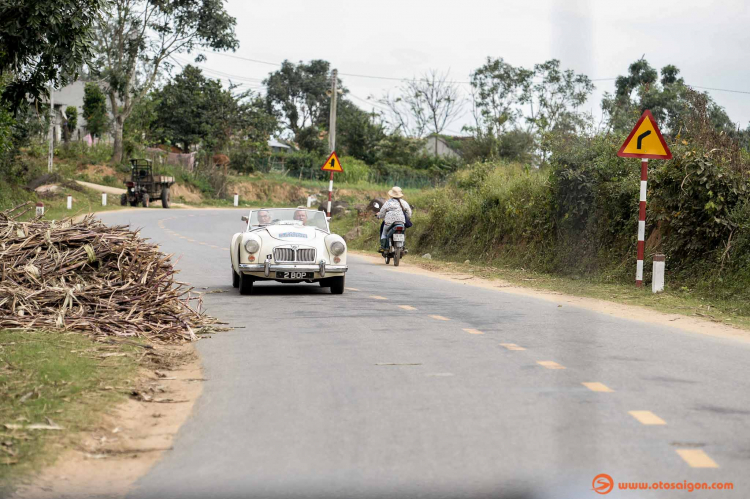 The Road to Saigon: Một chuyến đi đầy cảm xúc