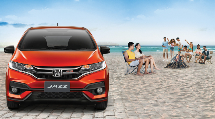 Honda Jazz RS và Honda City TOP: Các bác chọn xe nào?