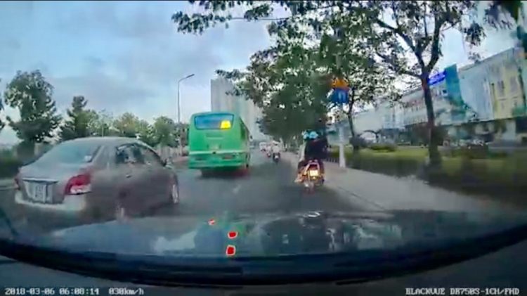 Bị ép dù đi đúng ! em phải làm gì trường hợp này ?