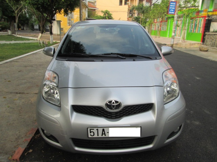 Bán Toyota Yaris 1.5 AT, xe nhập, Sx 2011, biển số Tp