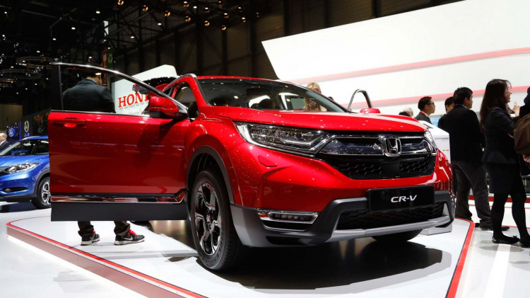 [GMS 2018] Honda CR-V hybrid 2019 phiên bản Châu Âu với màu đỏ ấn tượng