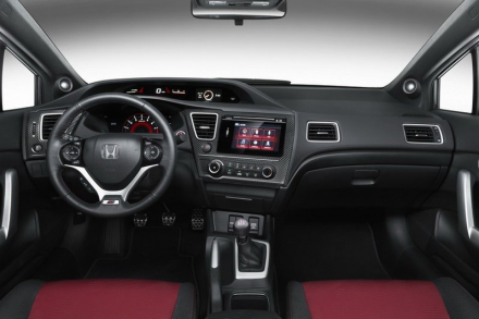 2015_Honda_Civic_Si_Coupe_05.jpg