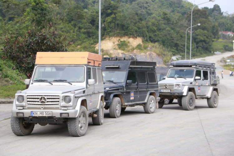 Trực tiếp: Đón đoàn Merecedes-Benz Offroad từ Đức đến Việt Nam