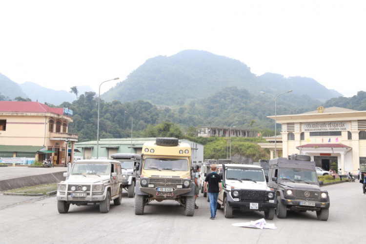 Trực tiếp: Đón đoàn Merecedes-Benz Offroad từ Đức đến Việt Nam