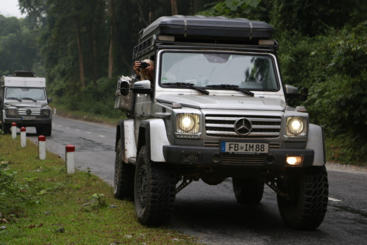 Trực tiếp: Đón đoàn Merecedes-Benz Offroad từ Đức đến Việt Nam