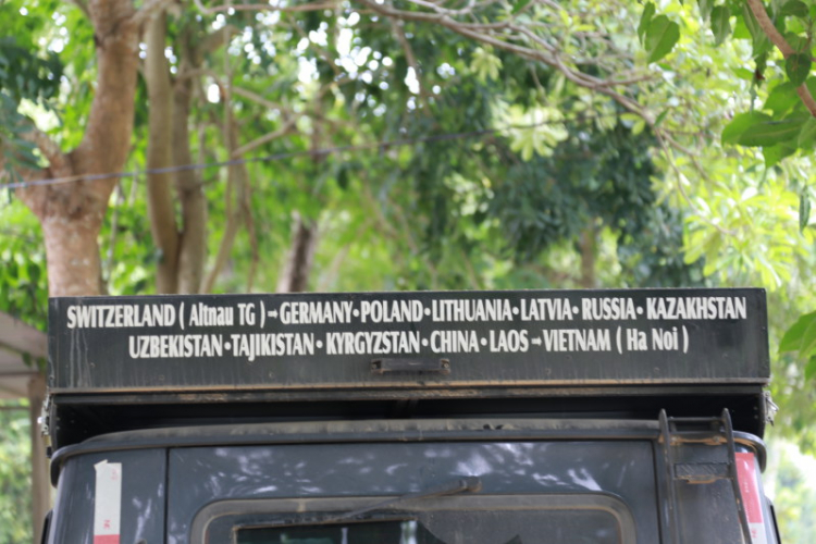Trực tiếp: Đón đoàn Merecedes-Benz Offroad từ Đức đến Việt Nam Trực tiếp: Đón đoàn Merecedes-Benz Offroad từ Đức đến Việt Nam