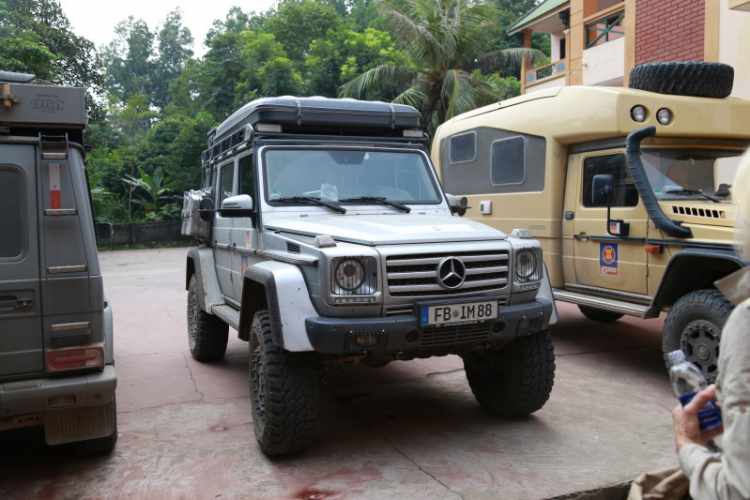 Trực tiếp: Đón đoàn Merecedes-Benz Offroad từ Đức đến Việt Nam