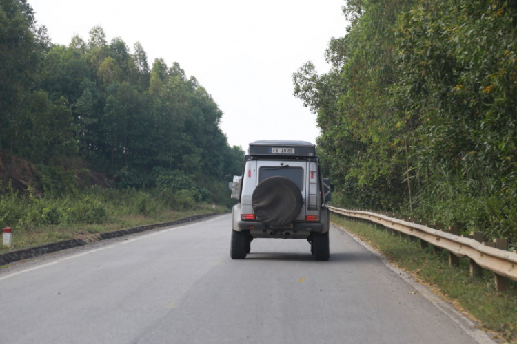 Trực tiếp: Đón đoàn Merecedes-Benz Offroad từ Đức đến Việt Nam