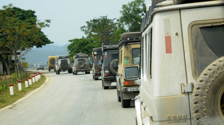 Trực tiếp: Đón đoàn Merecedes-Benz Offroad từ Đức đến Việt Nam