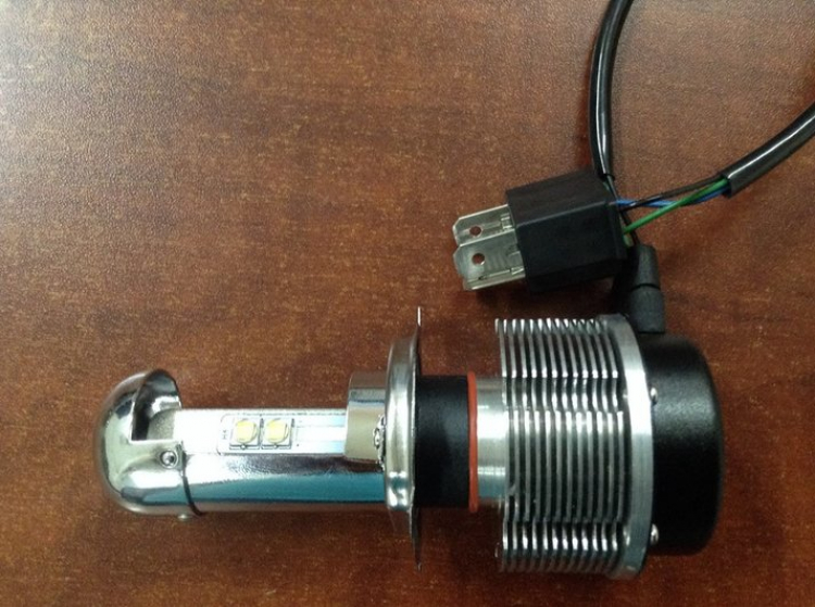 Jolie - Chiếc xe thân thiện Jolie - Chiếc xe thân thiện