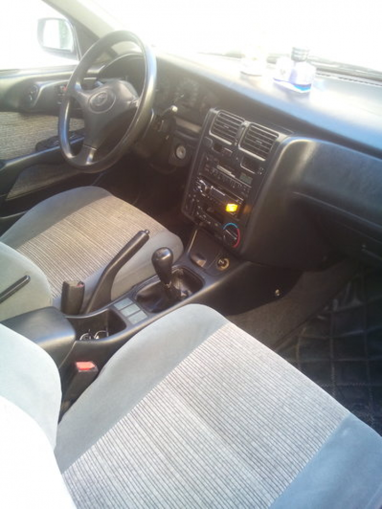 Toyota Corona 1992 - 1996 mắt híp đít bồng (Na béo ) Toyota Corona 1992 - 1996 mắt híp đít bồng (Na béo )