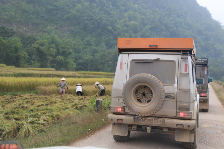 Trực tiếp: Đón đoàn Merecedes-Benz Offroad từ Đức đến Việt Nam