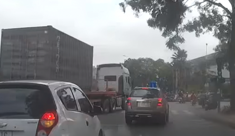 Va quẹt ở PMH Q7 Va quẹt ở PMH Q7