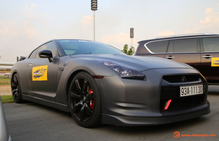 otosaigon_NissanGTR-32.jpg