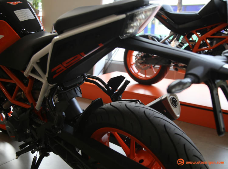 KTM 390 Duke 2018 về đến Việt Nam; hiện đại cá tính; giá dự kiến 180 triệu