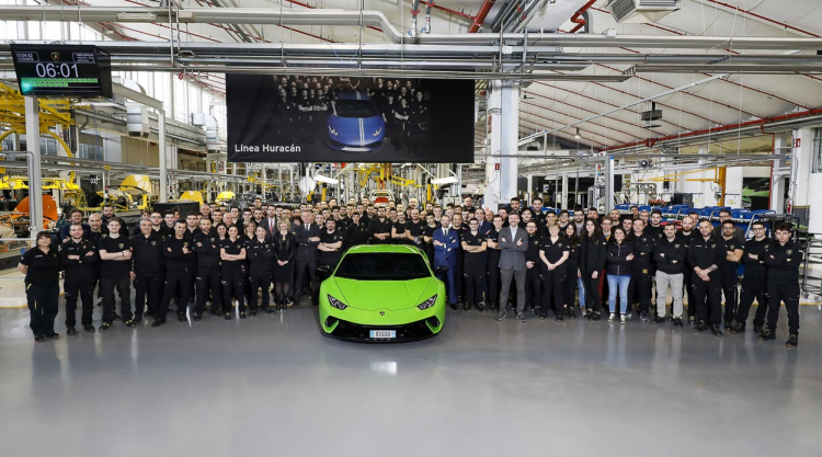 Lamborghini sản xuất chiếc Huracan thứ 10.000