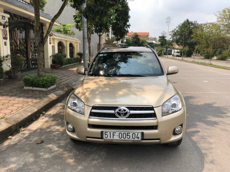 Toyota Rav4 model 2010 - 2 cầu, 5 chỗ cực mới