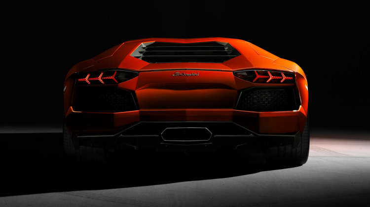 Lamborghini có kế hoạch sử dụng động cơ hybrid để giữ âm thanh ống xả