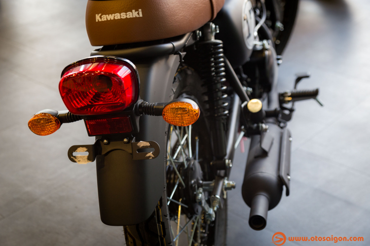 Kawasaki W175 SE 2018, xe mô tô cổ điển để đi phố, cần bằng A2, giá 68 triệu