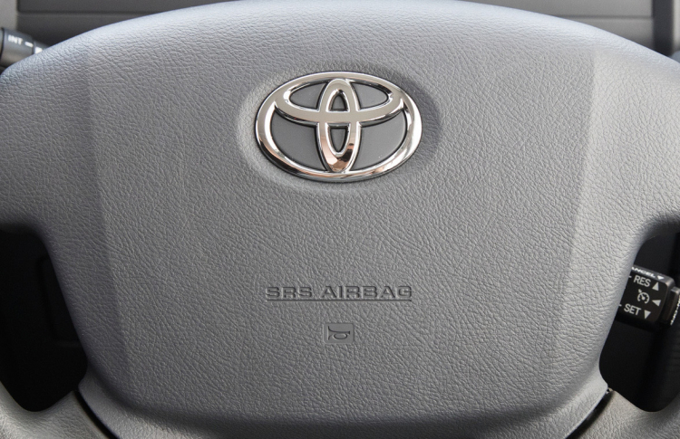 Toyota Việt Nam triệu hồi hơn 20.000 xe vì lỗi túi khí