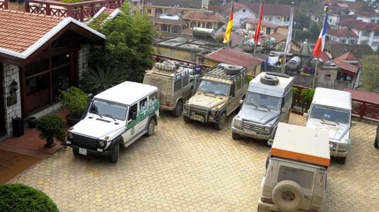Trực tiếp: Đón đoàn Merecedes-Benz Offroad từ Đức đến Việt Nam Trực tiếp: Đón đoàn Merecedes-Benz Offroad từ Đức đến Việt Nam
