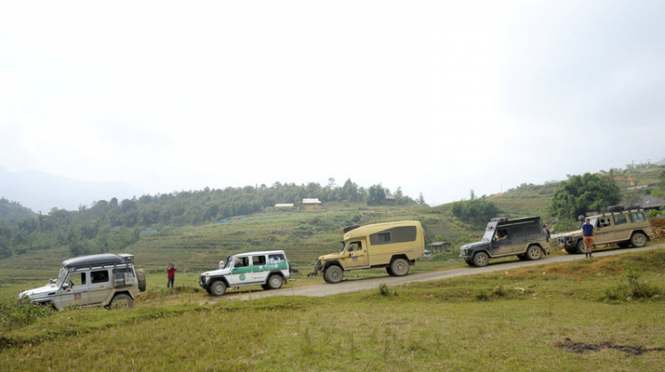 Trực tiếp: Đón đoàn Merecedes-Benz Offroad từ Đức đến Việt Nam