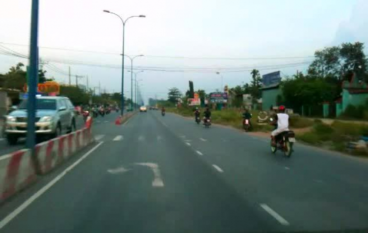 Tỉnh lộ 10_ đi đúng hay sai đều có thể bị phạt Tỉnh lộ 10_ đi đúng hay sai đều có thể bị phạt