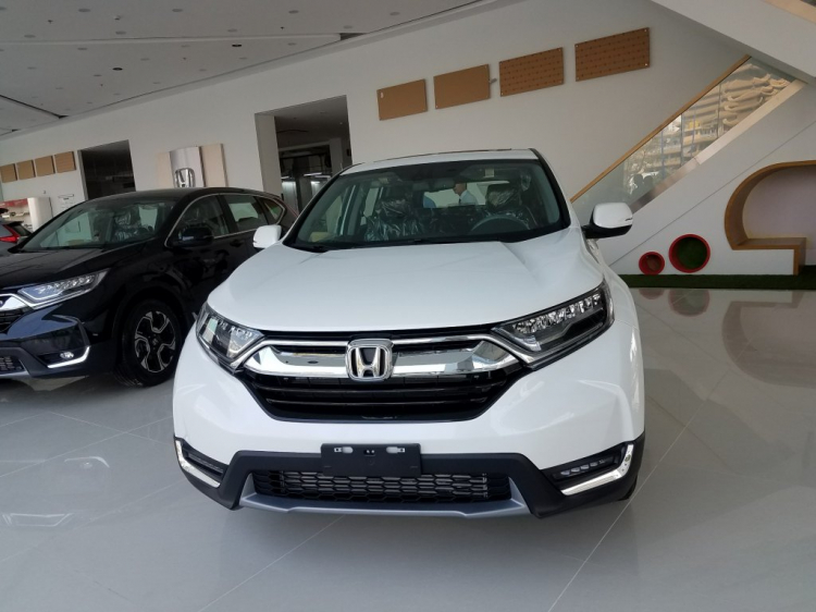 Cho em hỏi sớm nhất là ngày bao nhiêu mới nhận CRV được ạ