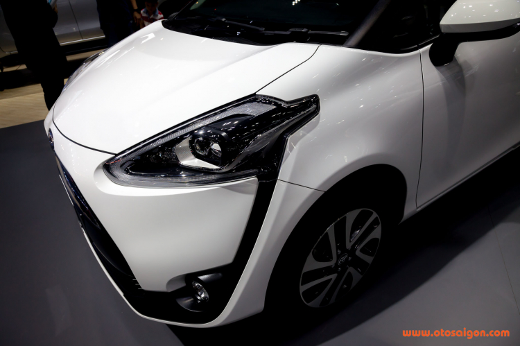 [BIMS 2018] Xe nhỏ 7 chỗ dành cho gia đình Toyota Sienta tại Bangkok Motor Show