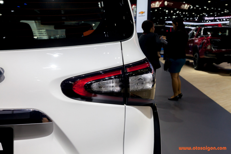 [BIMS 2018] Xe nhỏ 7 chỗ dành cho gia đình Toyota Sienta tại Bangkok Motor Show