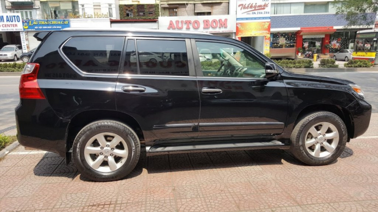 Lexus GX460 Premium màu đen bản full