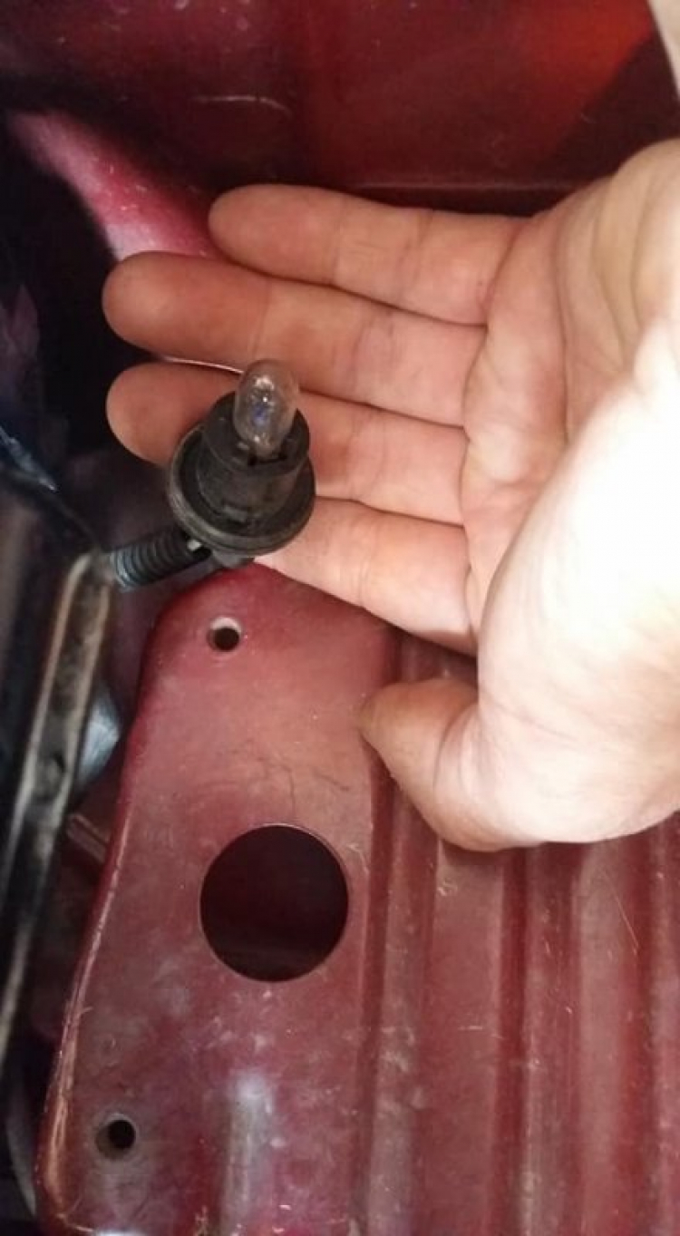 Chia sẻ kinh nghiệm tự bảo dưỡng SuZuKi WaGon Chia sẻ kinh nghiệm tự bảo dưỡng SuZuKi WaGon