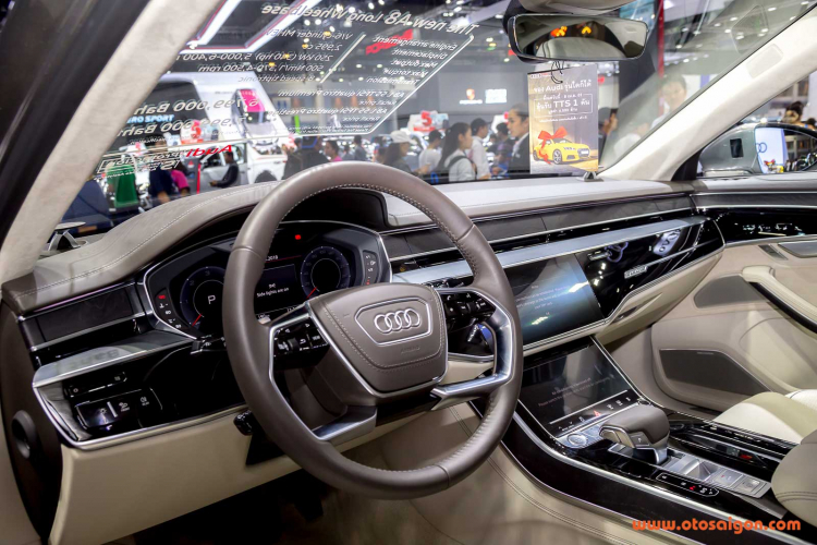[BIMS 2018] Audi A8L 2018: Vẻ đẹp của công nghệ và tiện nghi