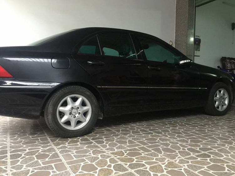 Tôi chính thức khởi kiện Ford Việt Nam Tôi chính thức khởi kiện Ford Việt Nam
