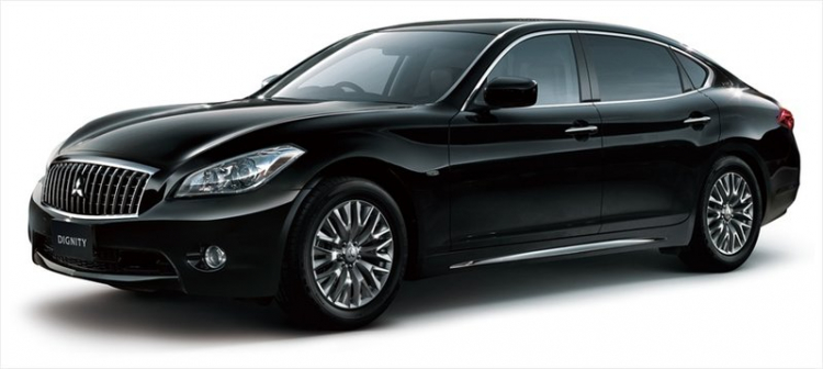 Mitsubishi "oanh tạc" thị trường Việt với 3 mẫu xe mới Mitsubishi "oanh tạc" thị trường Việt với 3 mẫu xe mới