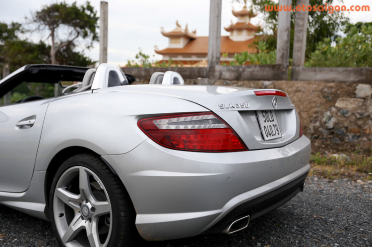 “Sang, chảnh” với Mercedes-Benz SLK350 tại Việt Nam