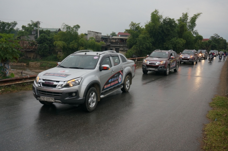 Tường thuật Isuzu Caravan Tây Bắc 2014