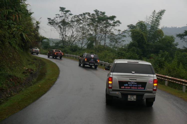 Tường thuật Isuzu Caravan Tây Bắc 2014 Tường thuật Isuzu Caravan Tây Bắc 2014