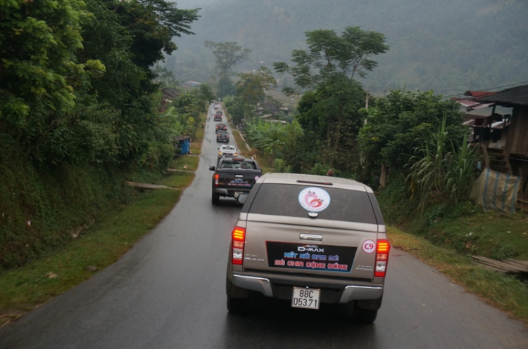 Tường thuật Isuzu Caravan Tây Bắc 2014 Tường thuật Isuzu Caravan Tây Bắc 2014