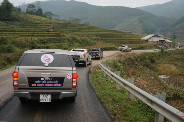 Tường thuật Isuzu Caravan Tây Bắc 2014 Tường thuật Isuzu Caravan Tây Bắc 2014