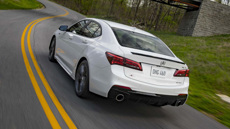 Acura TLX 2019 thêm thể thao hơn với gói nâng cấp A-Spec