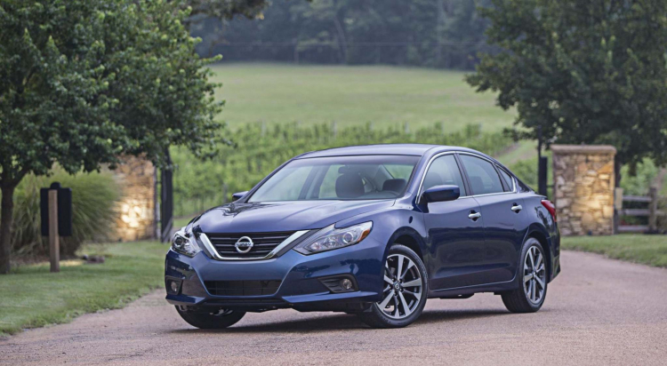 Sự khác biệt giữa Nissan Altima (Teana) thế hệ mới và cũ