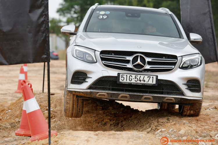 [Video] Tổng quan về Mercedes-Benz Driving Academy 2018 đang diễn ra ở trường đua Đại Nam