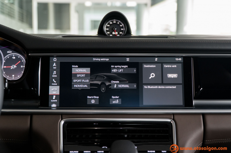 Trải nghiệm một ngày với Porsche Panamera Executive - saloon hạng sang cho doanh nhân thích thể thao Trải nghiệm một ngày với Porsche Panamera Executive - saloon hạng sang cho doanh nhân thích thể thao