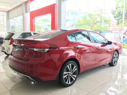 Kia Cerato 2017 - Màu Đỏ - Quang 0901 078 222 (3).jpg