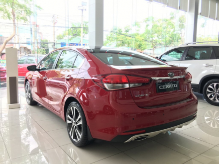 Kia Cerato 2017 - Màu Đỏ - Quang 0901 078 222 (5).jpg